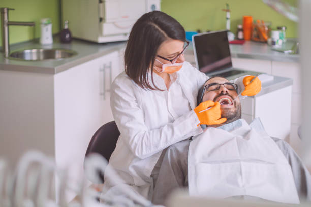 Best Emergency Treatment for Dental Infections or Abscesses in Sarasota, FL